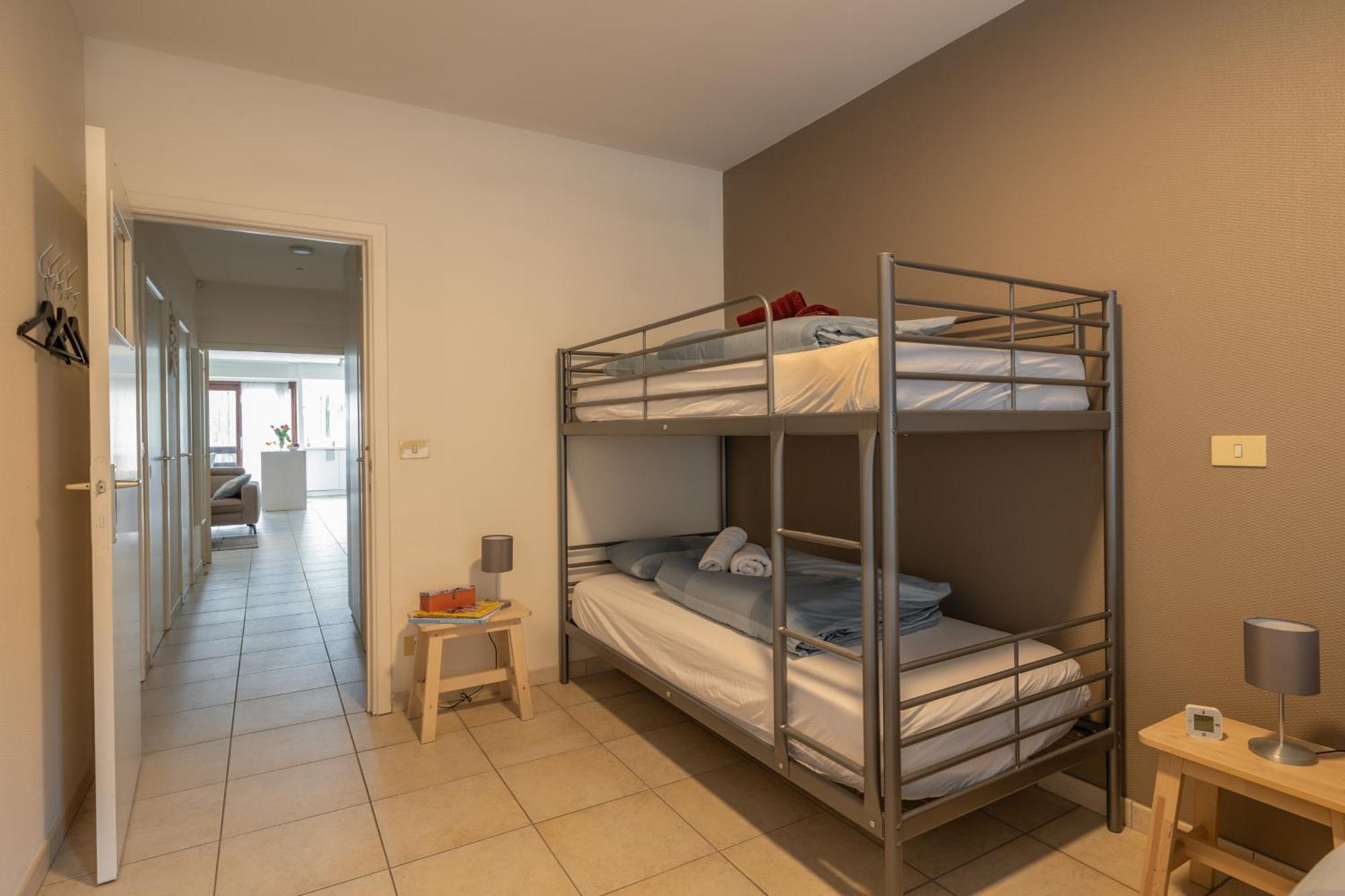 Weloveoostende - Newly Renovated Large Apartment 150M From The Beach - Including Bed Sheets And Final Clea-Ning Exteriör bild