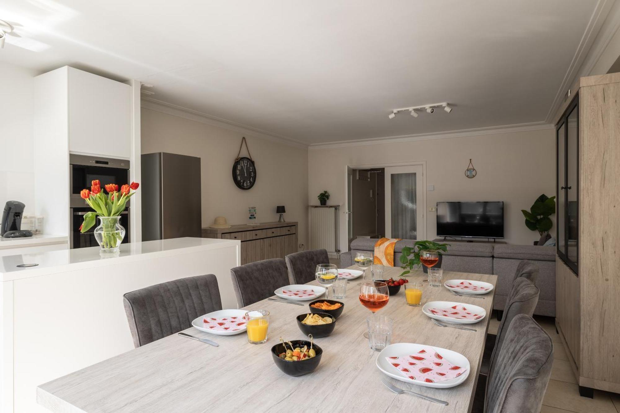 Weloveoostende - Newly Renovated Large Apartment 150M From The Beach - Including Bed Sheets And Final Clea-Ning Exteriör bild
